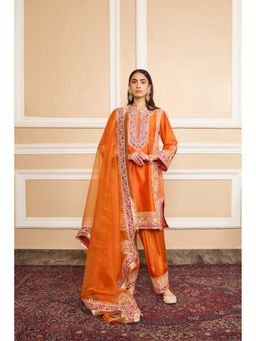 Sheetal Batra - Nimrit Ahluwalia In Naayaab - Orange Short Kurta With Salwar And Dupatta