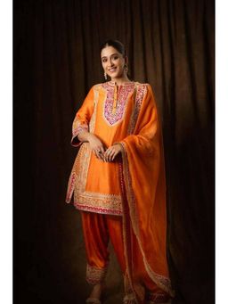 Sheetal Batra - Nimrit Ahluwalia In Naayaab - Orange Short Kurta With Salwar And Dupatta