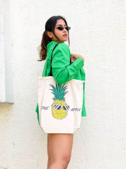 EcoRight - White Fine Apple Canvas Tote Bag with Zip