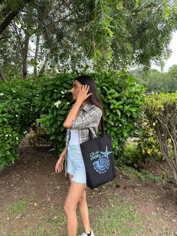 EcoRight - Black Ocean Treasures Canvas Tote Bag with Zip