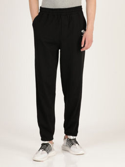 Wrangler - Men Graphic Black Joggers