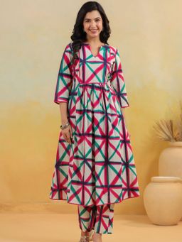 TUSHTI - Women Multi-Color Cotton Geometric Kurta with Pant