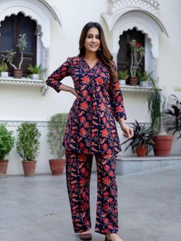 TUSHTI - Women Navy Blue Cotton Floral Co-ord Set