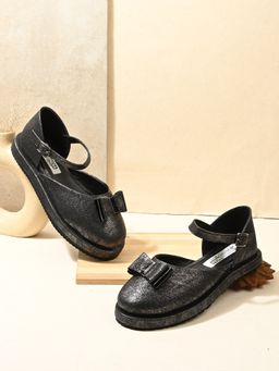 Stefens - Girls Black Sandals