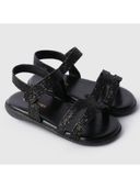 Black color option, Sold out, Currently selected