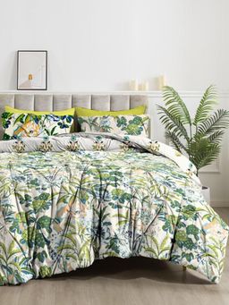 the White Moss - Floral Microfiber AC Room 150 GSM Double Bed Comforter - Multi-Color (King)