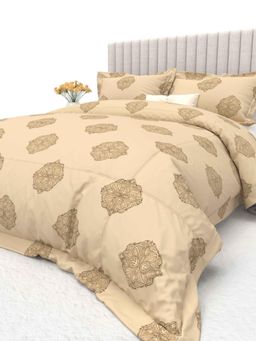 the White Moss - Floral Printed Cotton 600 TC Comforter with 2 Pillow Covers - Beige (King)