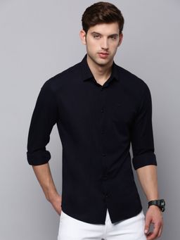 SHOWOFFFF - Mens Spread Collar Navy Blue Solid Shirt