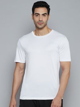 Alcis - Men White Solid Slim Fit T-shirt