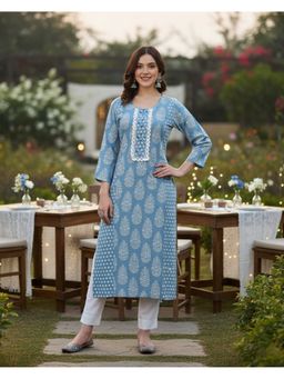 Maaesa - Women Blue Rayon Straight Printed Kurta