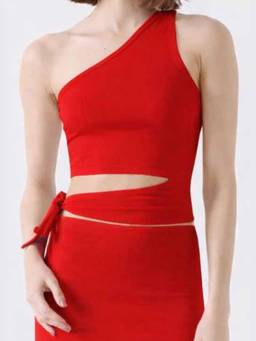 NEF'S Finds - Red Diva Crop Tops