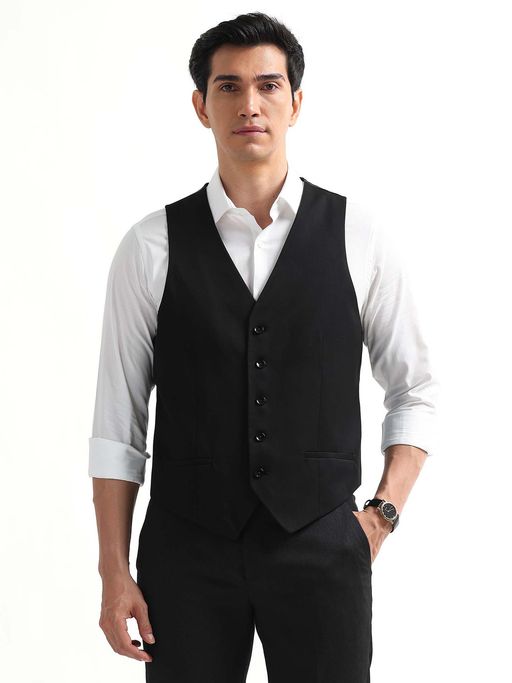 Arrow Black Solid Waistcoat