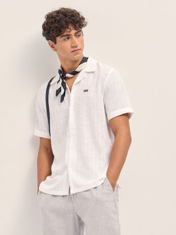 The Bear House - Mens White Relaxed Fit Stripe Casual Shirt