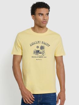 Ben Sherman - Men Yellow Crew Neck Pima Cotton Chest Print T-Shirt