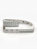 White Gold color option