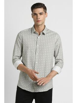 Simon Carter - Grey Shirt