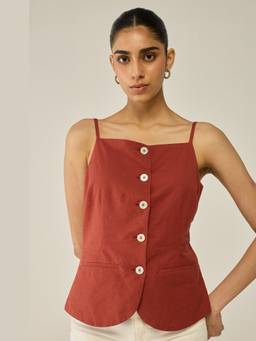Move About Effortlessly - Burgundy Sleeveless Top