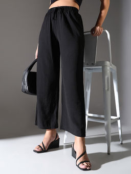 SHOWOFF - Women Black Solid Straight Fit Parallel Trousers