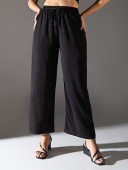 SHOWOFF - Women Black Solid Straight Fit Parallel Trousers