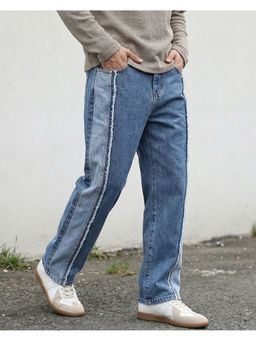 Bewakoof - Men Blue Applique Washed Straight Fit Jeans