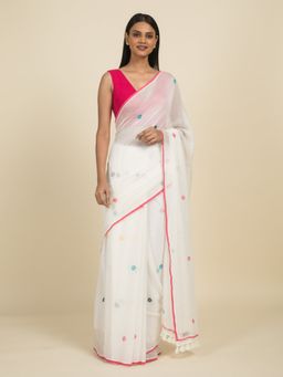 Suta - White Floral Block Printed Pure Cotton Saree
