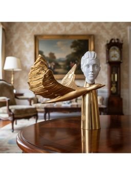 Acad Home - Flight of Vision Sculpture