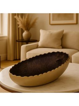 Acad Home - Echoes of the Past A Textural Memory Vase