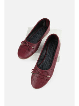 Van Heusen - Women Maroon Ballerinas