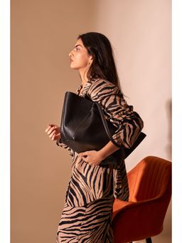 ODDCAT - Black Sur Vegan Leather Hand Bag