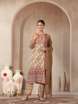 Nayam by lakshita - Green Mandarin Neck Paisley Kurta with Pant with Dupatta
