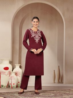 Nayam by lakshita - Burgundy Round Neck Embroidered Kurta with Pant