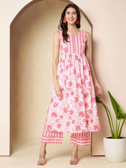Poshak Hub - Pink Round Neck Floral Kurta with Palazzo