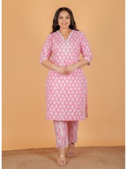 ARAMYA - Women Pink Pure Cotton Floral Kurta with Pant