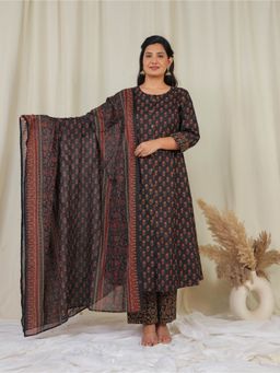 ARAMYA - Women Black Pure Cotton Floral Kurta with Pant and Dupatta