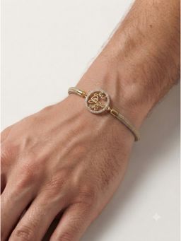 MINJI AND CO. - Jai Guru Ji Charm Rakhi Gold Plated Brass with CZ Stone Adjustable Thread