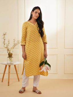 Zuri - Yellow Cotton Floral Print Gauze Kurta and Pant (Set of 2)