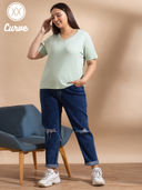 Green color option, Sold out, Currently selected