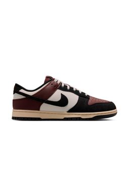Nike - Men Dunk Low Retro Sneakers