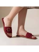Maroon color option, Currently selected