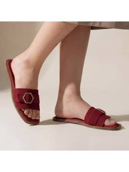 Frido - Women Comfort Flat With Cushioned Zero-Drop Sole - Maroon