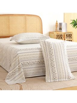 Story@Home - 240 TC King Bedsheet with 2 Pillow Covers - White & Blue