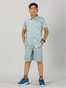 KiddoPanti - Half Sleeves Shirt With Casual Shorts
