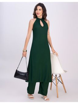 Moomaya - Women Crinkle Rayon Kurta with Pant (Set of 2)