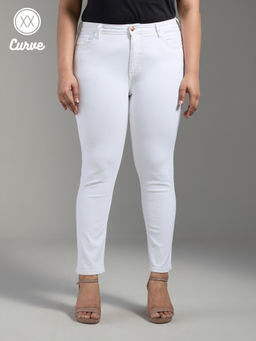 Twenty Dresses by Nykaa Fashion - Curve Brigitte White Solid Ankle Length Skinny Fit Denim Jeans
