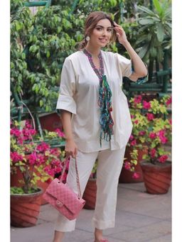 CINCIN Fashion - Womens Off White Poplin Mandarin Neck Co-Ord Set