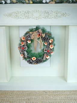 Little Surprise Box - Mushroom Buds & Bushy Frosty Pinecone Artificial Christmas Wreath for Door Wall