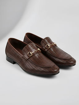 Mochi - Men Brown Loafers