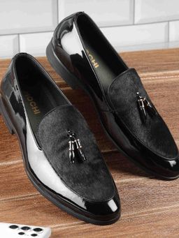 Mochi - Men Black Moccasins