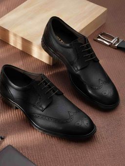 Metro - Men Black Brogues