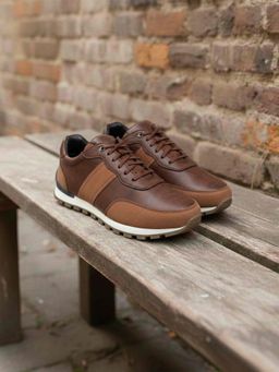 Mochi - Men Brown Sneakers